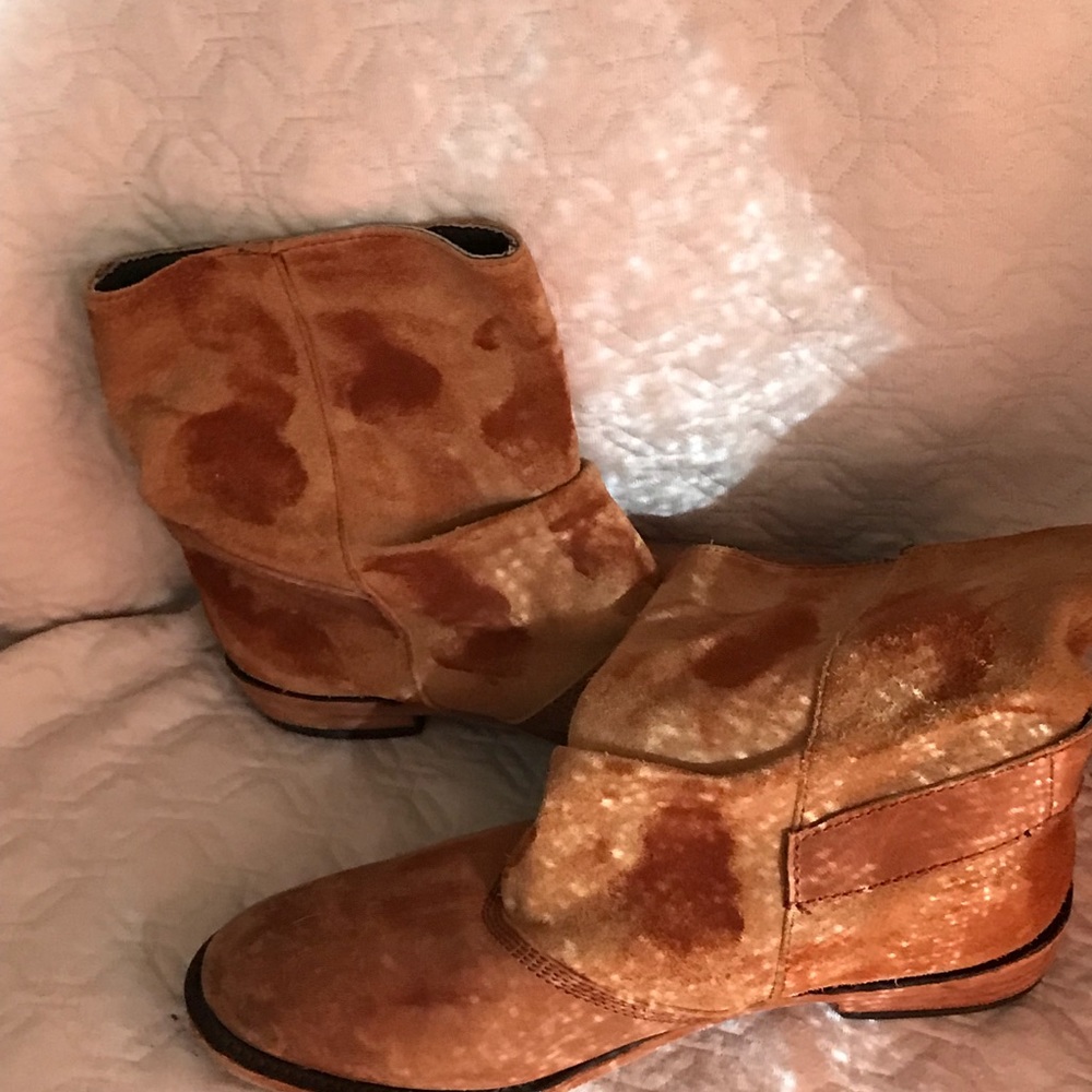 Lucky ankle boots